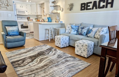 Midtown Ocean City Condo | Top Rated Beautiful Updated Ocean Block Condo!