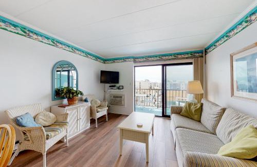 North Ocean City Apartment | Top Royal S 400