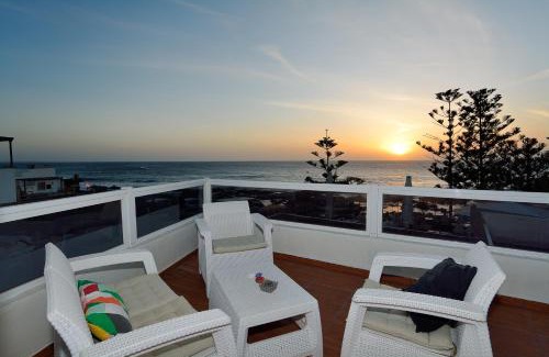 El Golfo Apartment | Top Sea Views in El Golfo Prime location By PVL