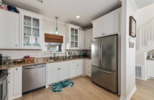 Crystal Beach House | Top Shelf 4 Bedroom Home by RedAwning