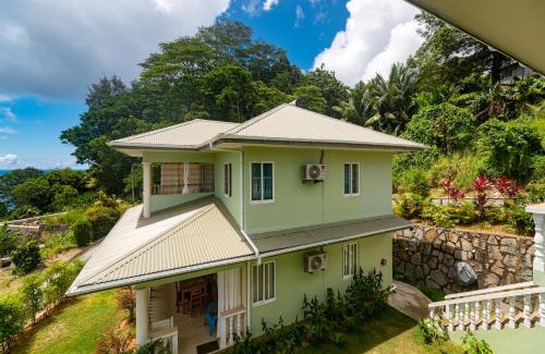 Anse La Mouche Apartment | TOP VIEW RETREAT SELFCATERING