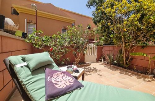 San Bartolome de Tirajana Apartment | Top1 Green Sea Bungalow jardin