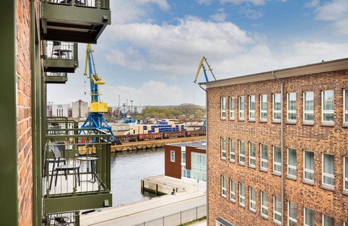 Wismar Apartment | Topmodernes, Barrierearmes Apartment in Erstklassiger und Zentraler Hafenlage