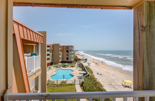 Sneads Ferry Condo | Topsail Dunes 2308 - Oceanfront Condo - Community Pool