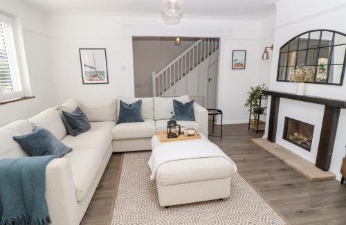 Freshwater House | Topsails