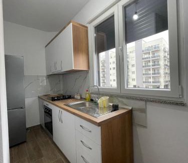 Shengjin Apartment | Tori Apartament