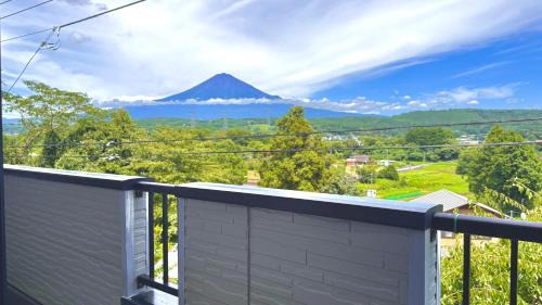 Fujinomiya House | Torinami Fuji View House