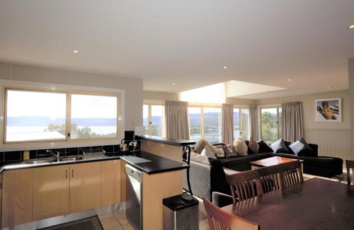 Jindabyne House | Torino 7 14 Nettin Circuit