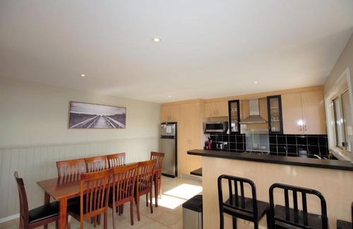 Jindabyne House | Torino 7 14 Nettin Circuit