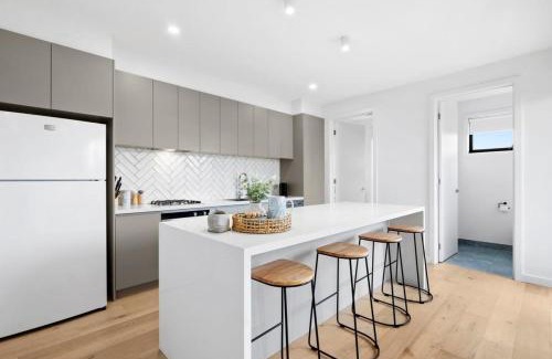 Torquay House | Torquay Central Beach Retreat