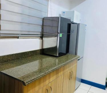 Ermita Apartment | Torre De Manila taft Tan38