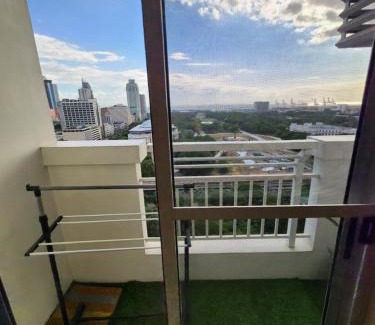 Ermita Apartment | Torre de Manila Unit 1720 Taft Avenue Manila Unit 1720
