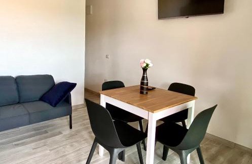 Torre dei Corsari Apartment | Torre dei Corsari APPARTAMENTO CON GIARDINO VISTA MARE