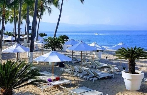 North Hotel Zone Apartment | Torre Icon 602, Puerto Vallarta Beachfront