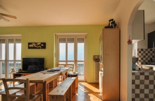 Torre Pellice Apartment | TORRE PELLICE Alloggio incantevole con parcheggio privato