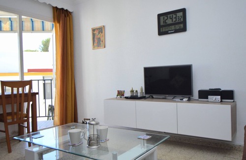 Torremolinos Apartment | Torremolinos 3 Bed Apt near Town Centre