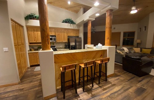 Torreon House | TORREON LODGE/Golf Membership Transferrable for Fee/7 DAY MINIMUM
