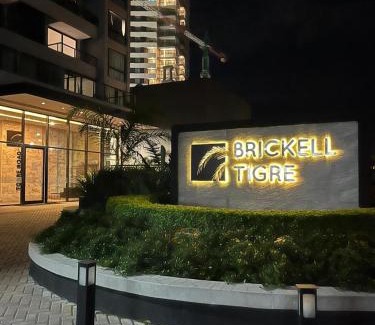 Tigre Apartment | Torres Brickell.