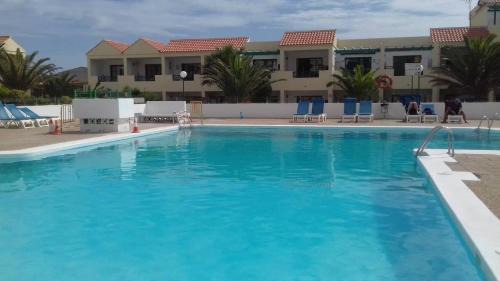 Caleta de Fuste Apartment | Torres del Castillo Ocean and Pool View