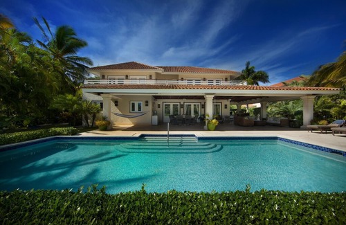 Punta Cana Villa | Tortuga Bay D8 in Punta Cana by Personal Villas - Contemporary Resort Villa, Ideal for Families
