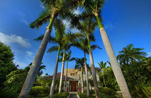 Punta Cana Villa | Tortuga Bay D8 in Punta Cana by Personal Villas - Contemporary Resort Villa, Ideal for Families