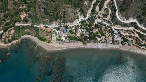 Vasilikos House | Tortuga Dafni Bay Villas Diver's Paradise by "elite"