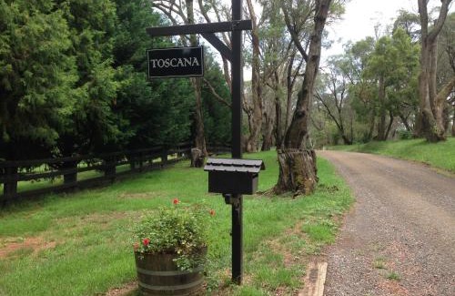 Sutton Forest House | Toscana on Greenhills