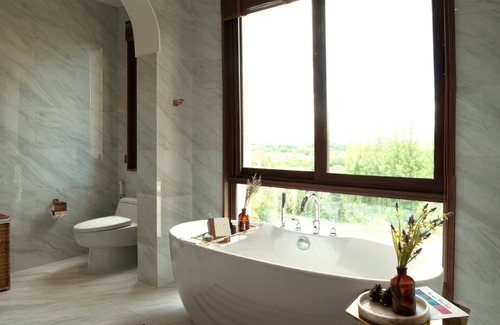 Pong Ta Long Hotel | Toscana Valley Castello Della Valley