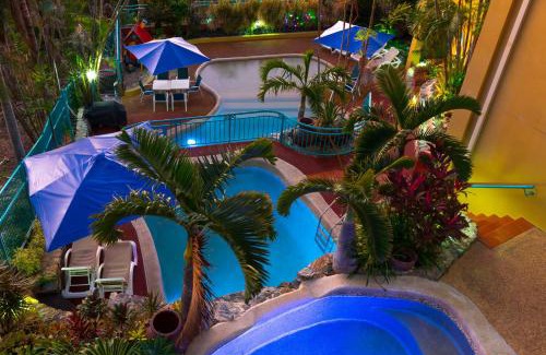 Airlie Beach Cabin | Toscana Village Resort