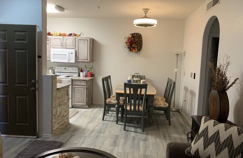 Deer Valley House | Totally remodeled Condo in Deer Valley Area, Nice gated community!