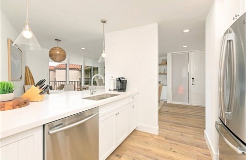 Solana Beach Condo | Totally Remodeled! Ocean Views From Both Bedrooms!