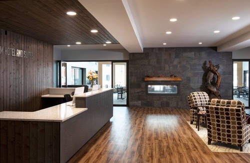 Valdez Hotel | Totem Hotel and Suites