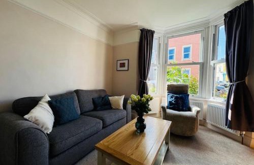 Bristol House | Totterdown House with Views & Garden
