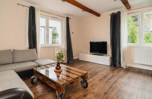 Dziaki Lesne Apartment | TOTU HOME Karpacka Apartament Gdynia Centrum