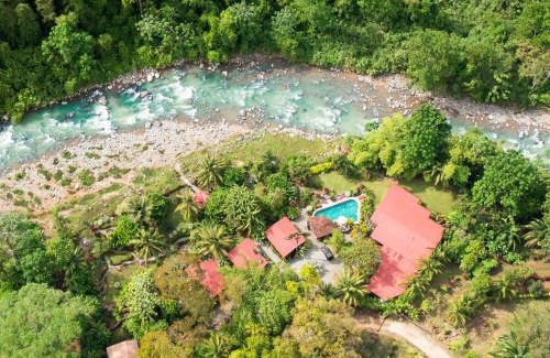 Ballena Villa | Toucan Villa -riverfront With Pool & Near A Beach