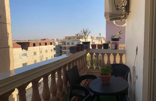 Pyramids Gardens Apartment | Toulins sol