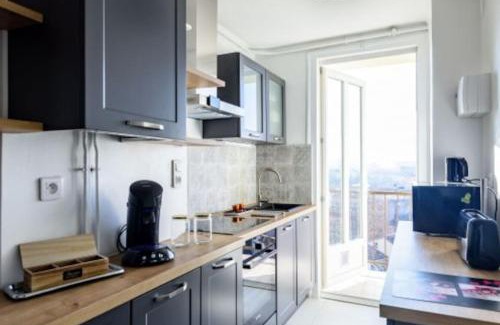 Saint-Cyprien Apartment | Toulouse - Panoramic View