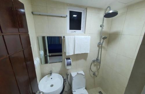 Male House | Tour Inn