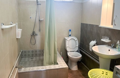 Port Louis Apartment | Tour Koenig Treasure: Authentic Mauritius Apartment near Beaches