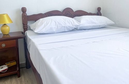 Port Louis Apartment | Tour Koenig Treasure: Authentic Mauritius Apartment near Beaches