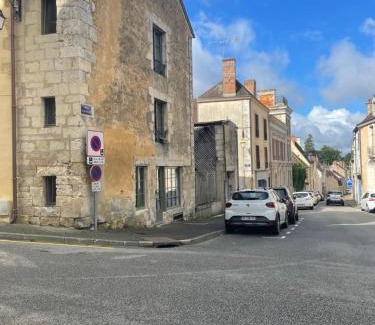 Belleme Apartment | Tour St Sauveur