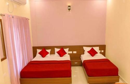 Sulthan Bathery Hotel | Tour Way Nadavayal Inn