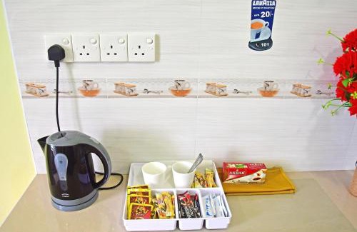 Male House | Tourist Inn
