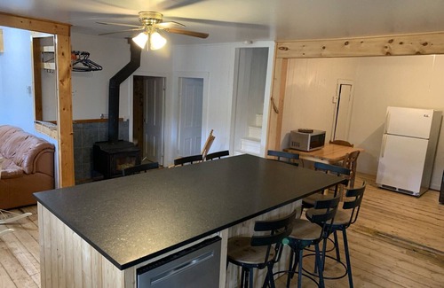 L'Anse-Saint-Jean House | Tourist residence l'abris