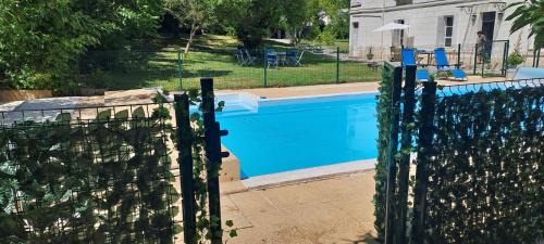 Saint-Avertin Ski Chalet | TourTour in the Loire Valley poolside Chalet