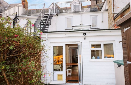 Yarmouth Cottage | Tovah