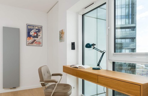 Stare Miasto District Apartment | Towarowa 37 | 14. Floor City View Modern Apartment