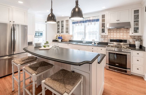 Nantucket Town House | Town,5 Bd,5 Bth,3 Fam Rms,Car Ferry included wk of July 12 if book by June 12
