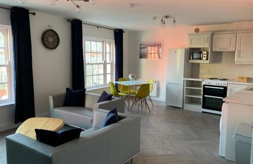 Kinsale Apartment | Town Center Beautiful 1 Bed Apartment