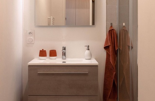 Downtown Angers House | Town center/fully equipped/bike room
